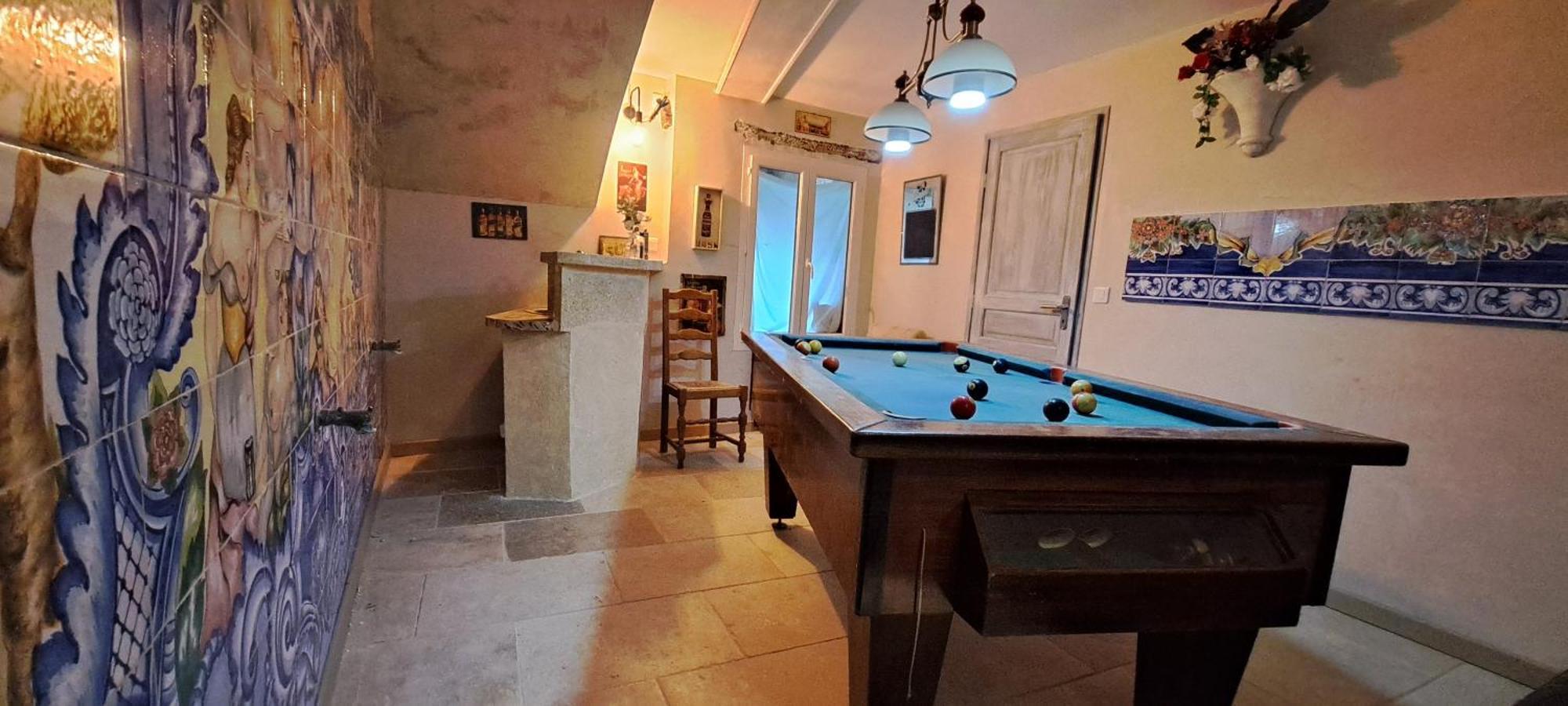 Ferienwohnung Chez Maxime Fraissinet-de-Fourques Exterior foto